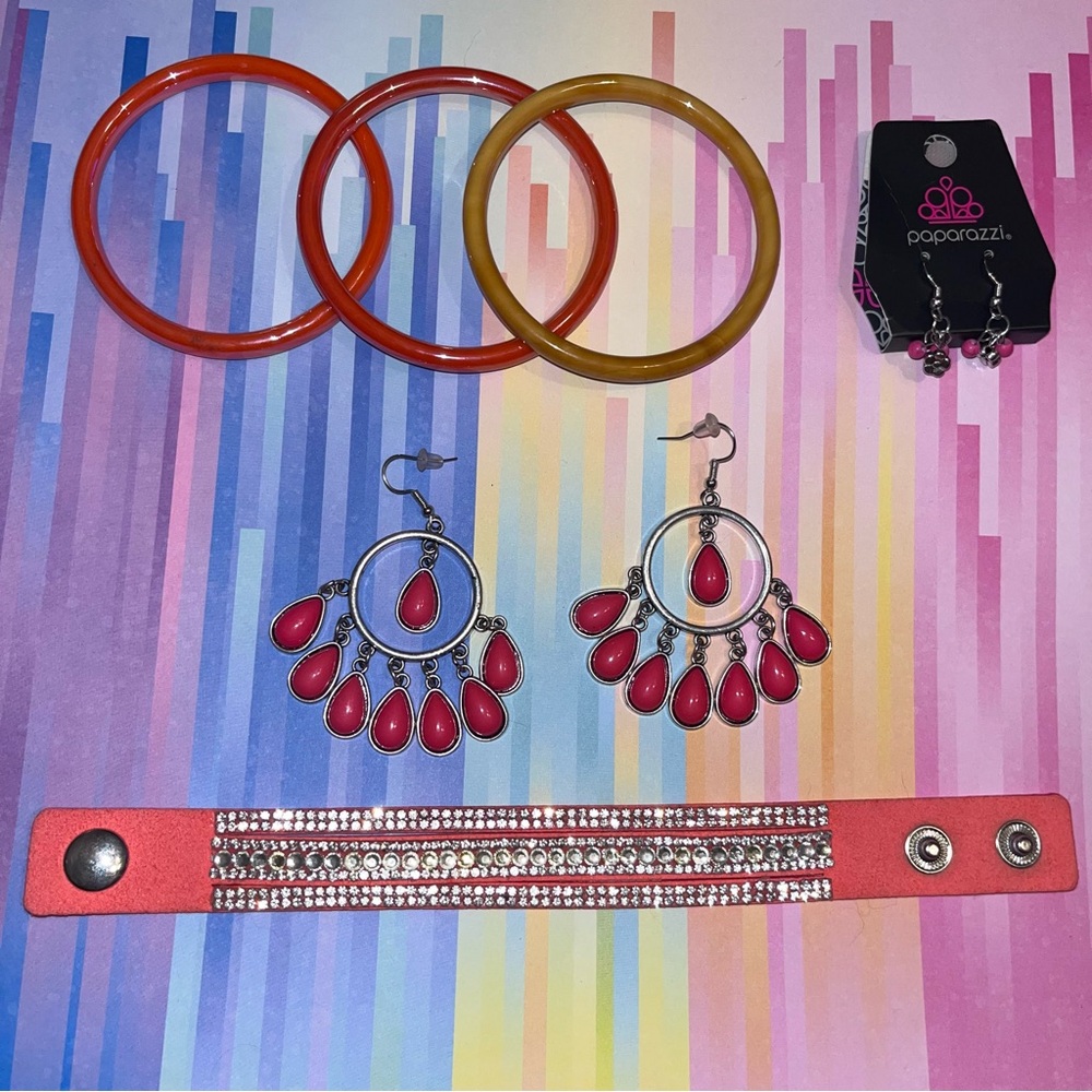 Paparazzi items. Coral pink in color. Items are new. Bangles added for fun